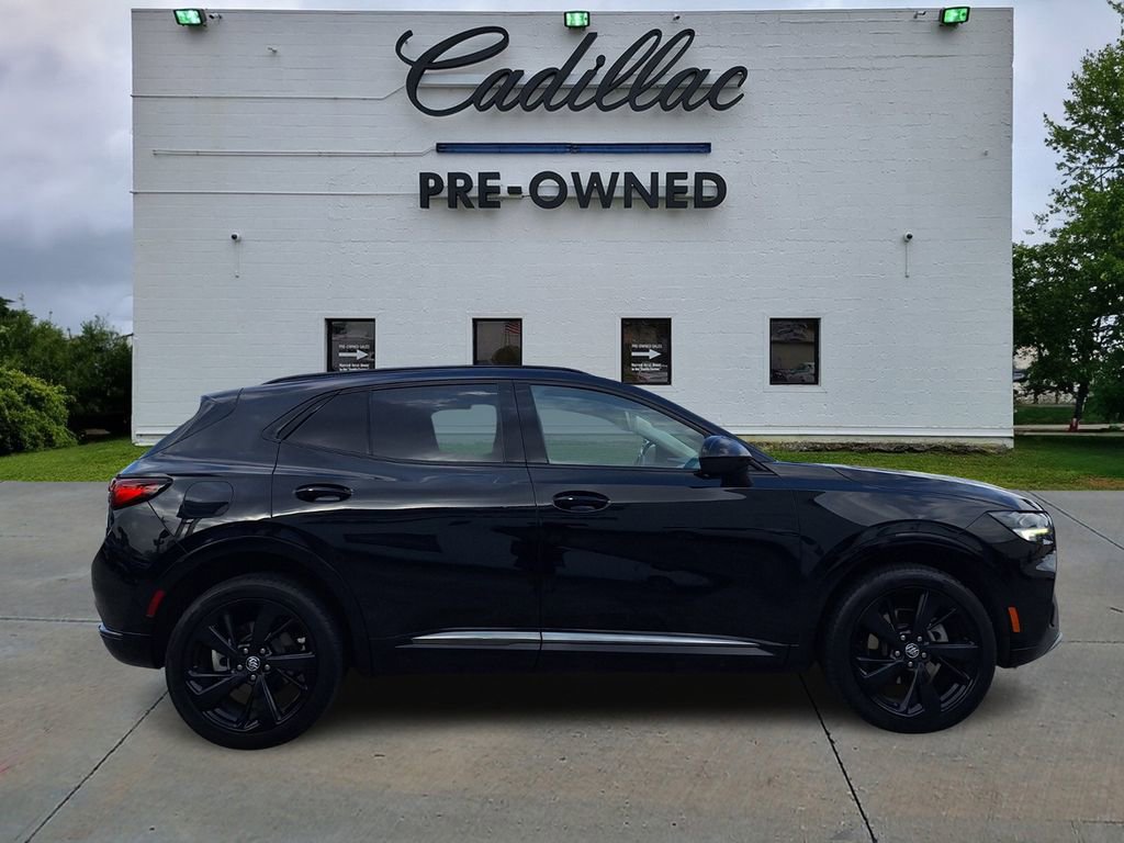 Used 2023 Buick Envision Essence w/ Sport Touring Package image 2