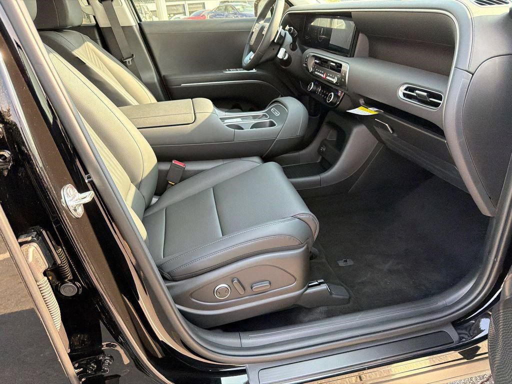 New 2026 Hyundai Palisade SEL FWD image 13