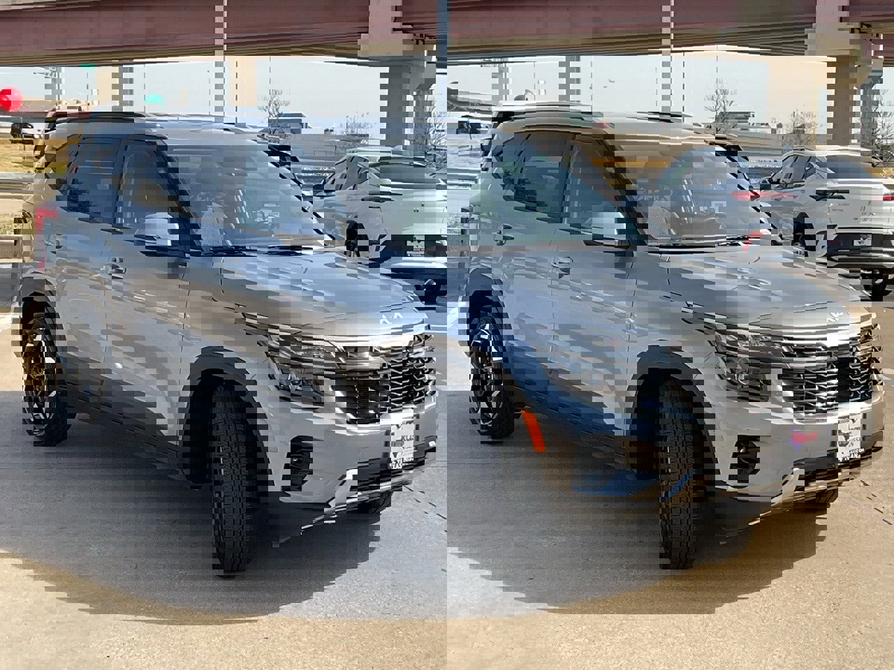 Used 2025 Kia Seltos S image 4