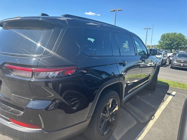 Used 2021 Jeep Grand Cherokee L Laredo AWD/4WD image 3