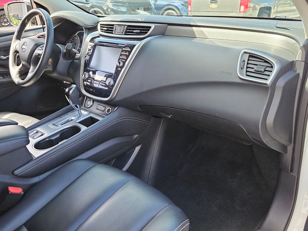 Used 2023 Nissan Murano SV image 20