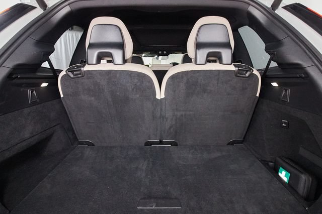 Certified 2026 Volvo XC90 B6 Plus AWD/4WD image 20