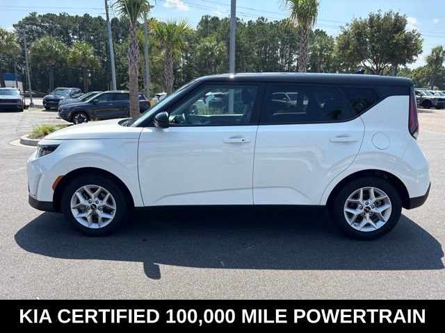 Certified 2025 Kia Soul S FWD image 8