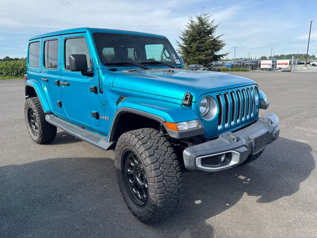 Used 2018 Jeep Wrangler Unlimited Sahara w/ Cold Weather Group AWD/4WD image 6
