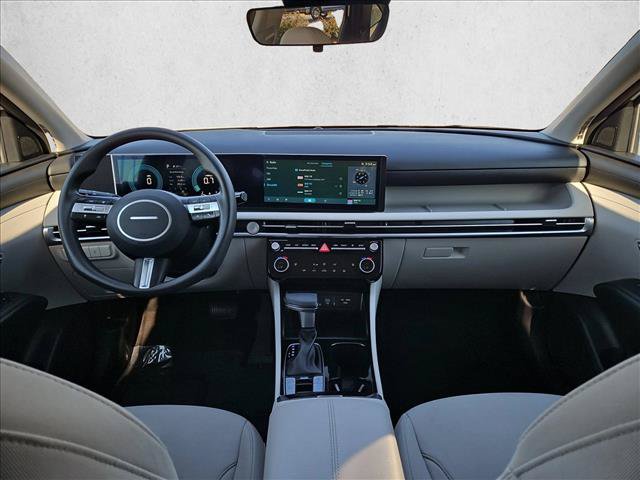 Used 2025 Hyundai Tucson SEL FWD image 16