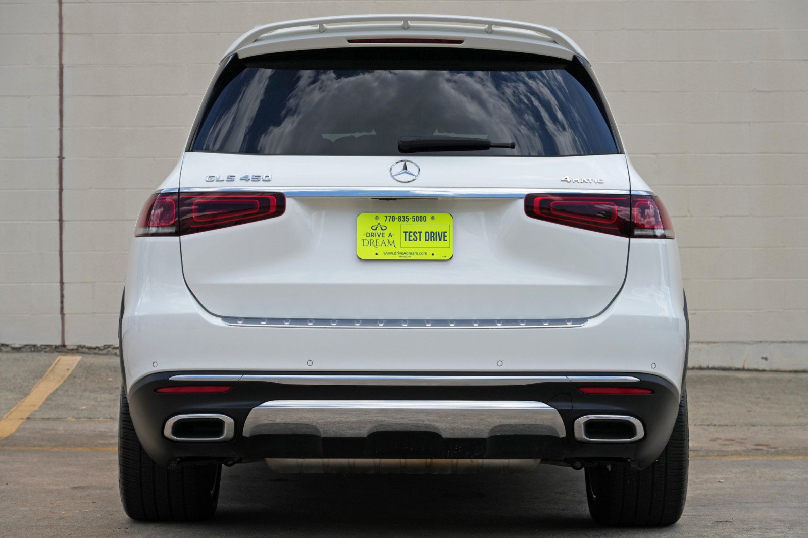 Used 2023 Mercedes-Benz GLS 450 4MATIC image 11