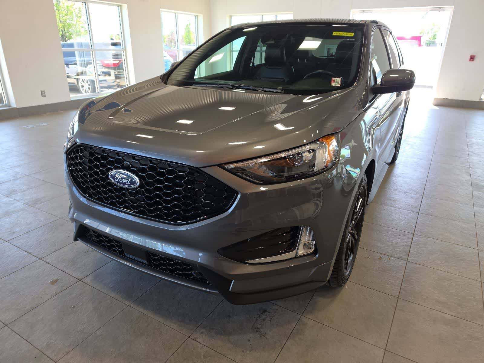 Used 2024 Ford Edge ST-Line AWD/4WD image 2
