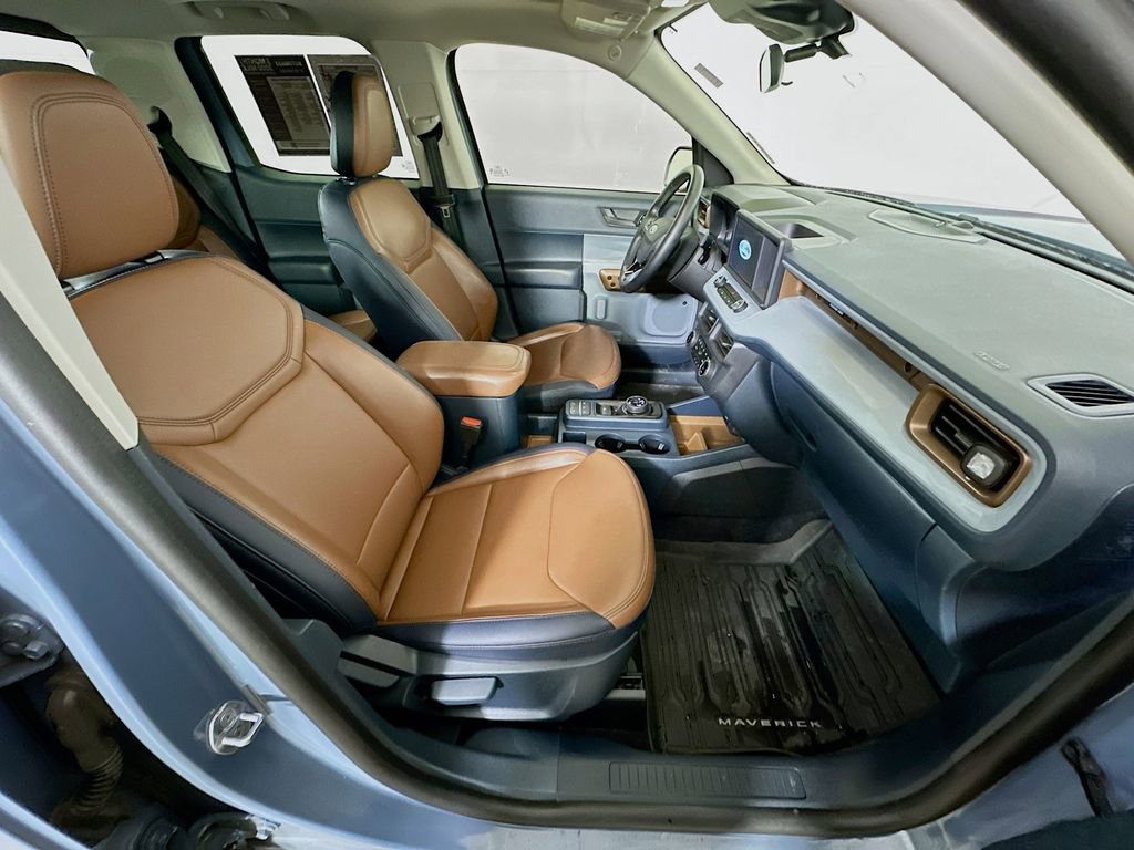 Used 2024 Ford Maverick Lariat w/ FX4 Off-Road Package image 12