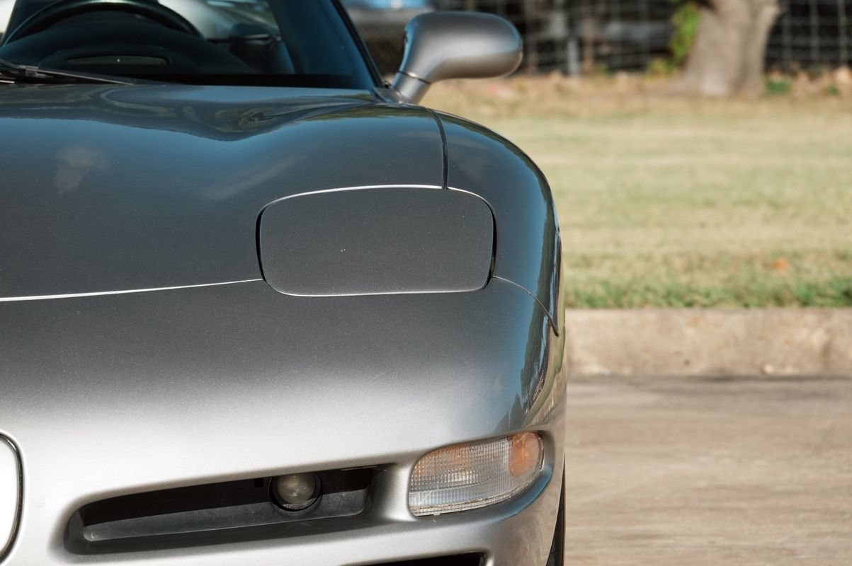 Used 2002 Chevrolet Corvette Convertible w/ Preferred Equipment Group2 RWD image 16