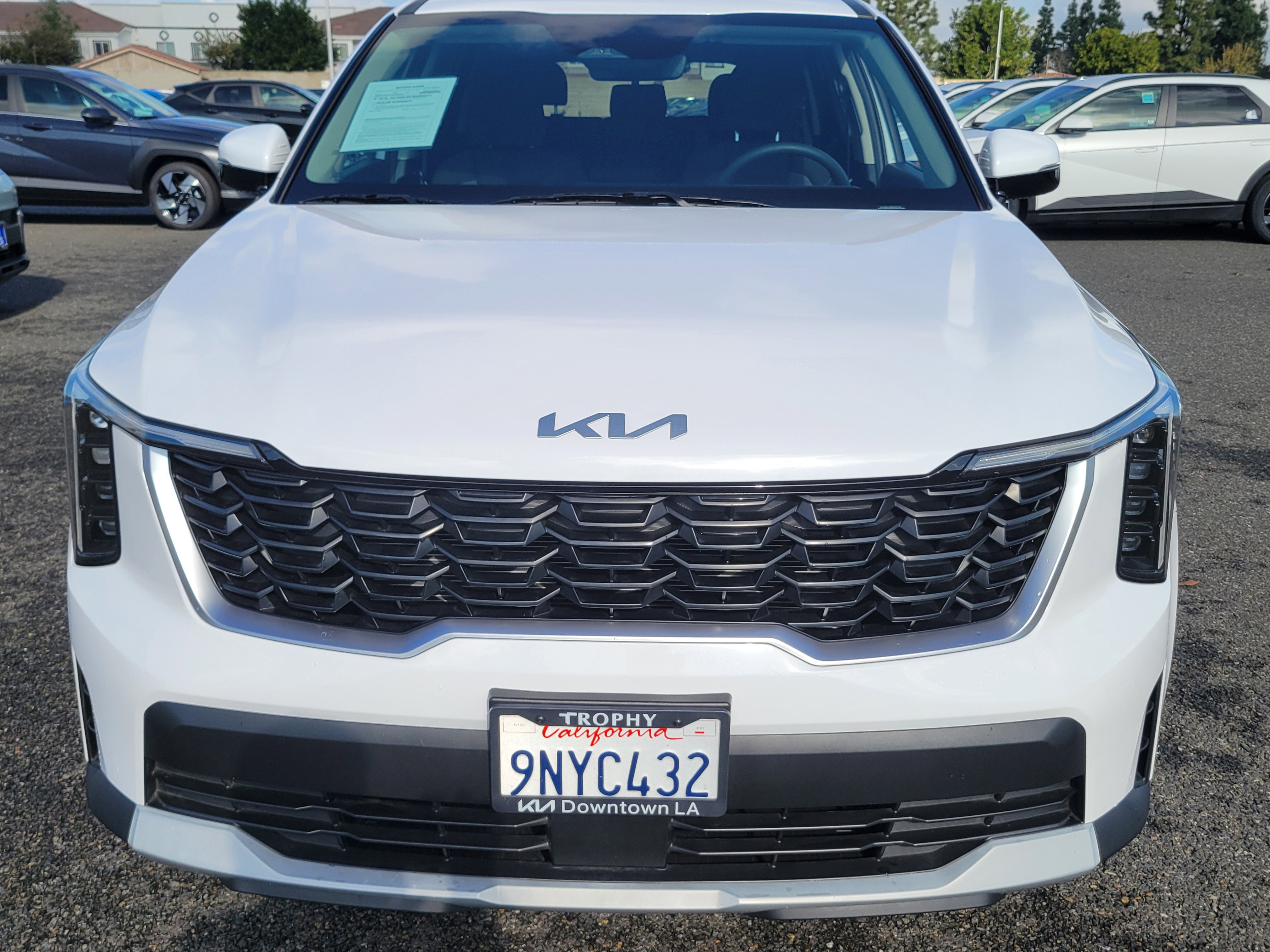 Used 2024 Kia Sorento LX image 29