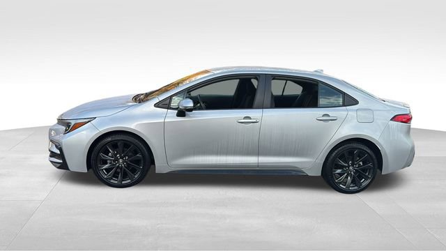 Used 2024 Toyota Corolla SE image 7