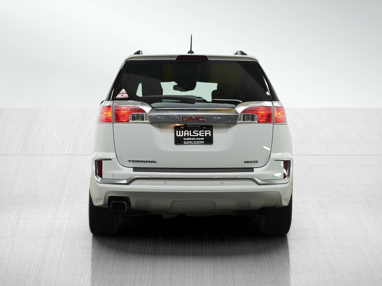 Used 2016 GMC Terrain Denali AWD/4WD image 4