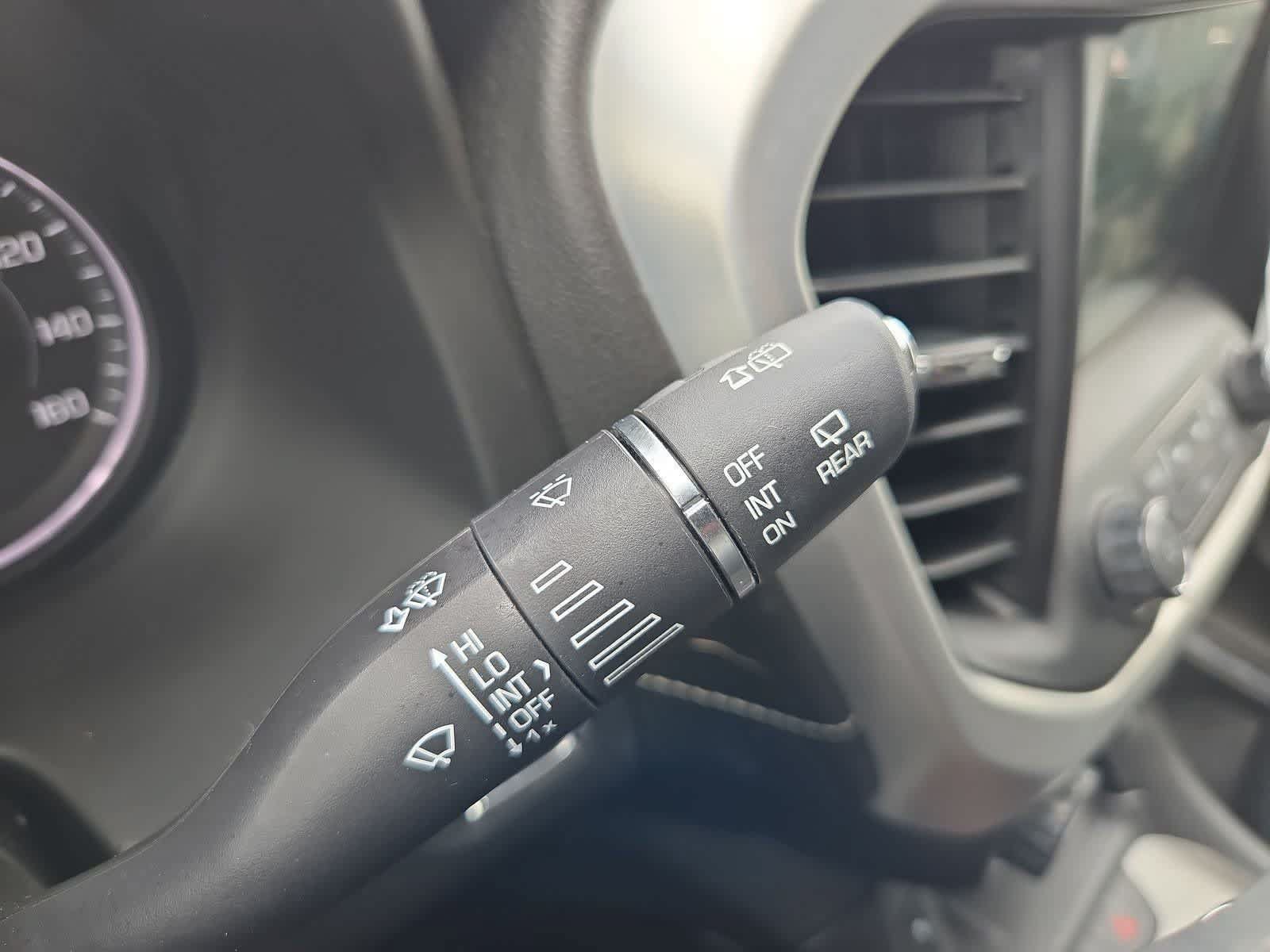 Used 2018 GMC Acadia SLT FWD image 24
