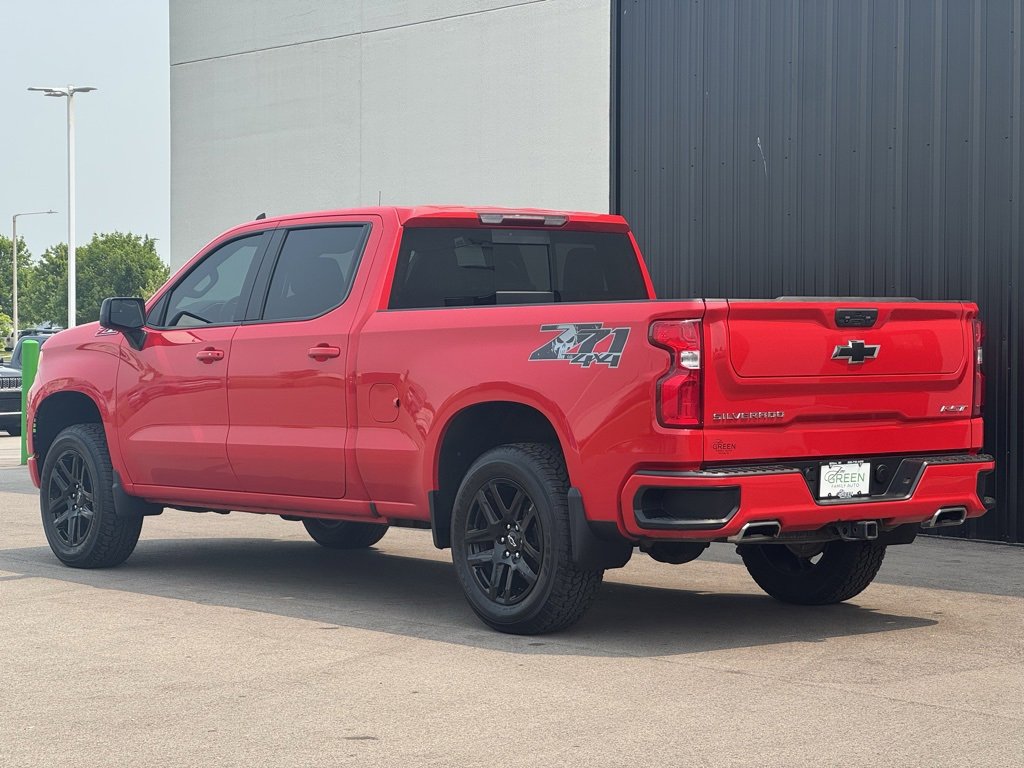 Used 2023 Chevrolet Silverado 1500 RST image 3