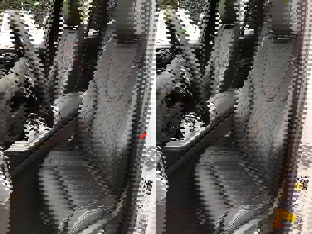 Used 2023 BMW X5 xDrive45e w/ Executive Package image 34