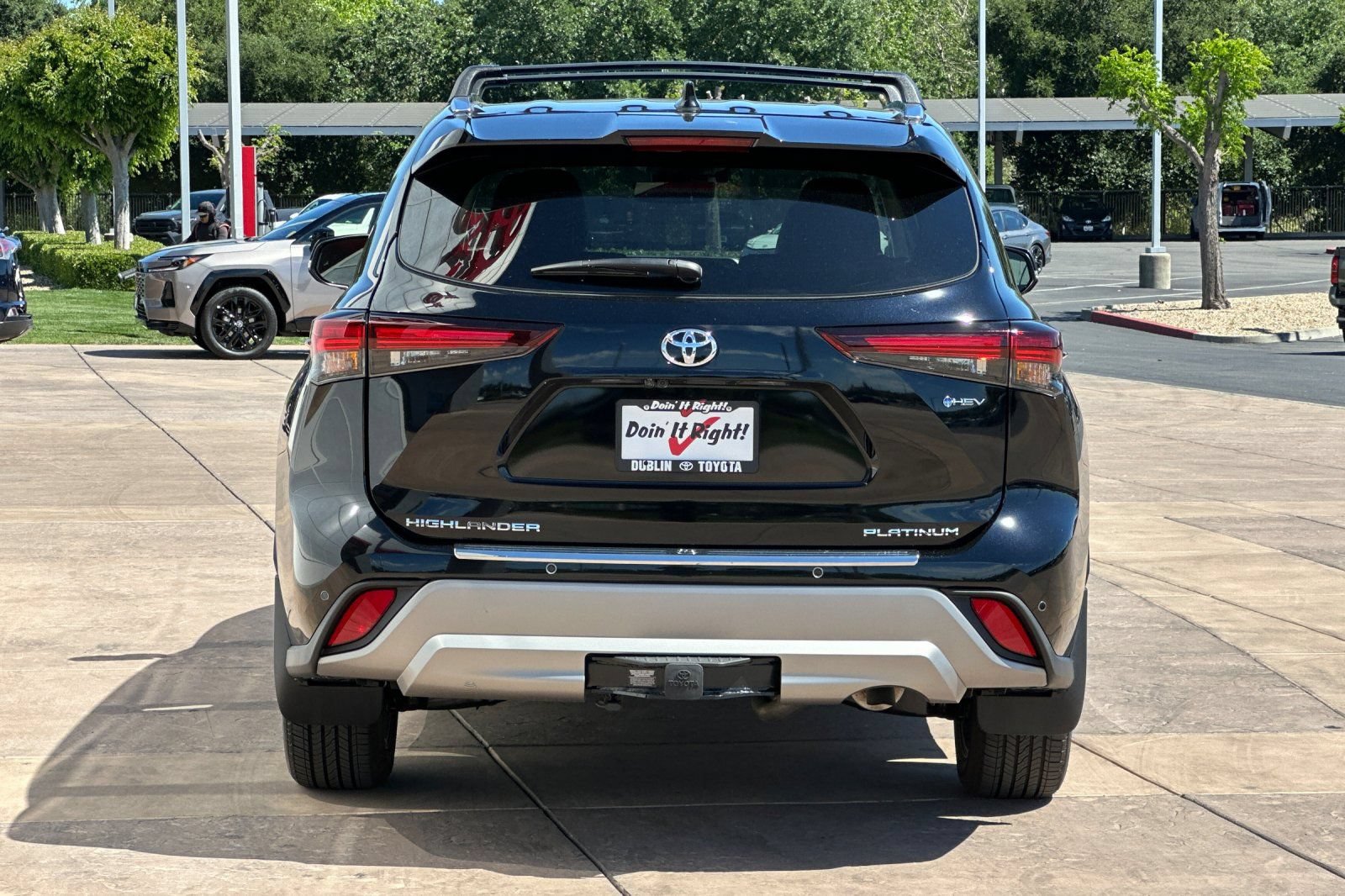 Used 2026 Toyota Highlander Platinum AWD/4WD image 5
