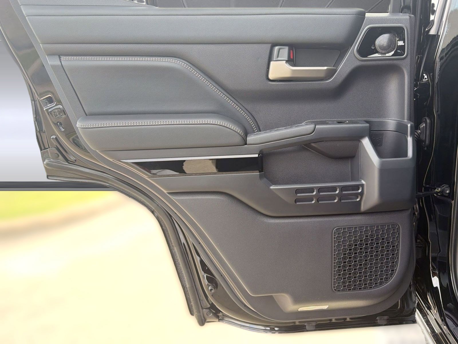 New 2026 Toyota 4Runner 4WD image 25