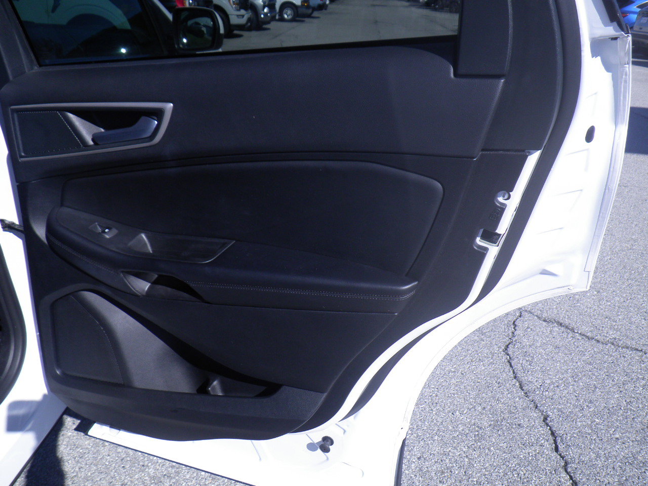 Certified 2024 Ford Edge SEL image 23