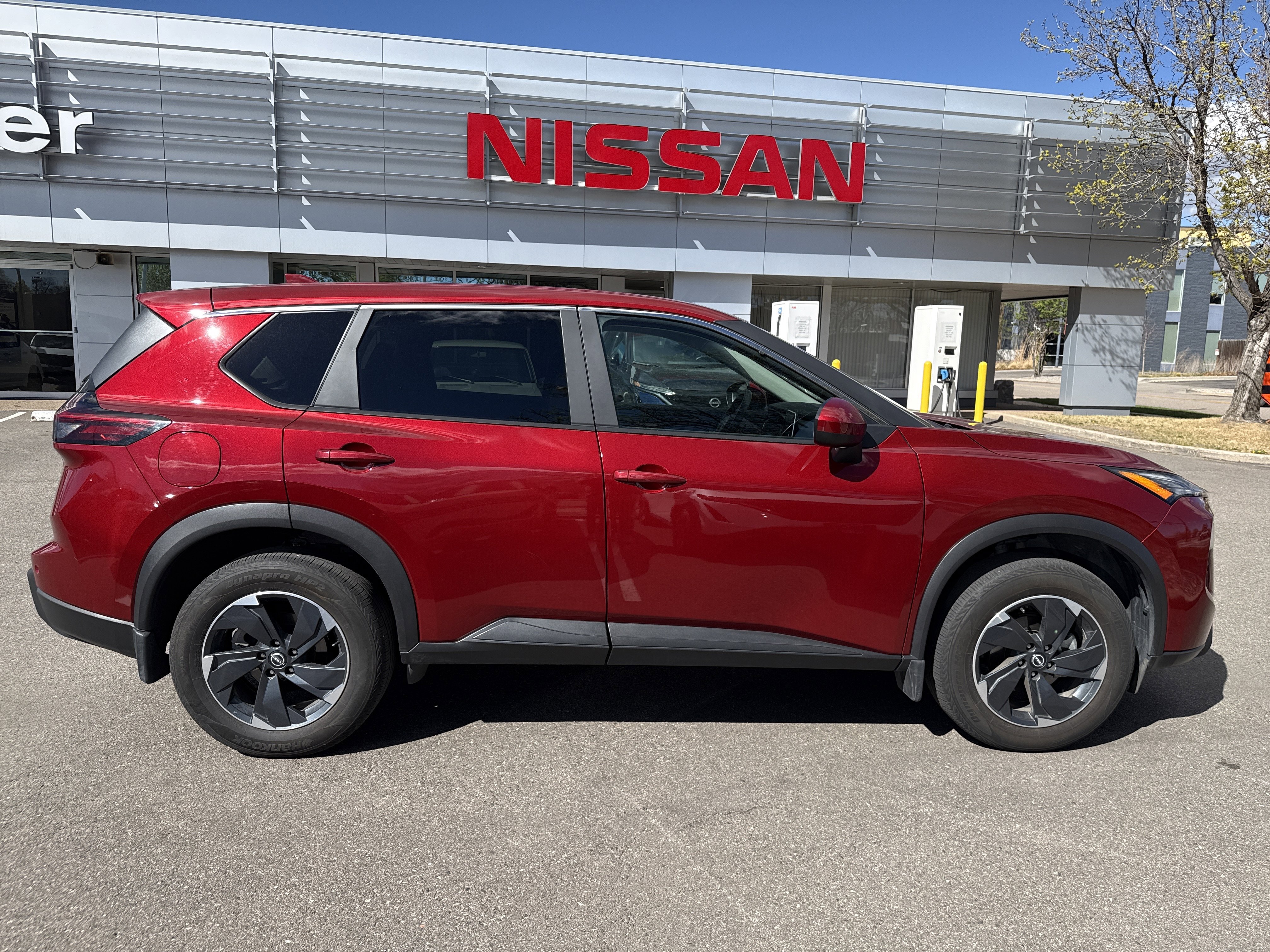 Certified 2024 Nissan Rogue SV AWD/4WD image 10
