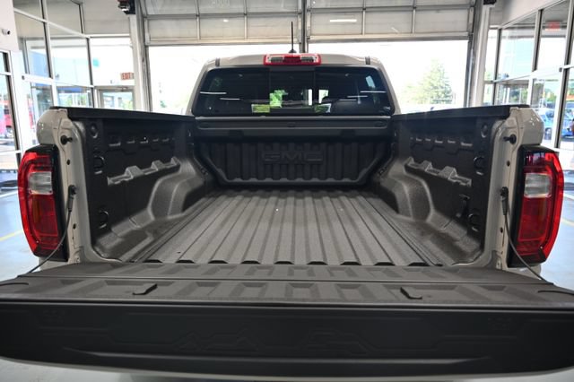 New 2026 GMC Canyon AT4 AWD/4WD image 7