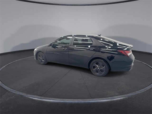 Used 2021 Hyundai Elantra SEL w/ Convenience Package image 6