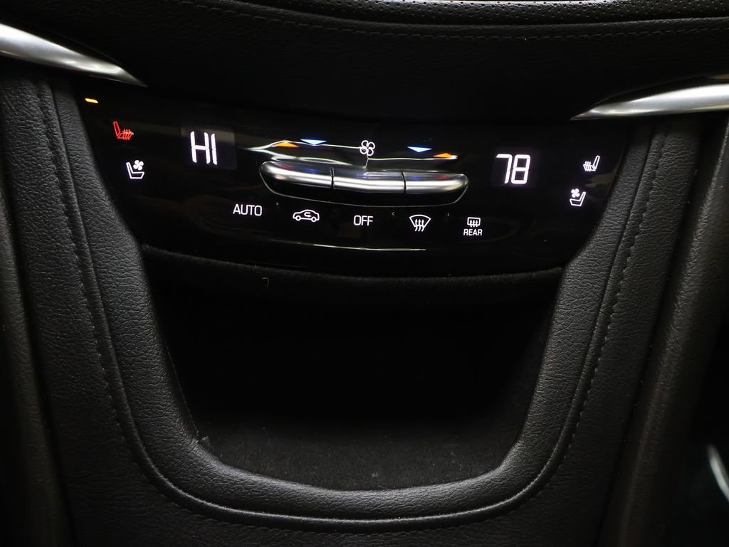 Used 2019 Cadillac XT5 Premium Luxury image 24