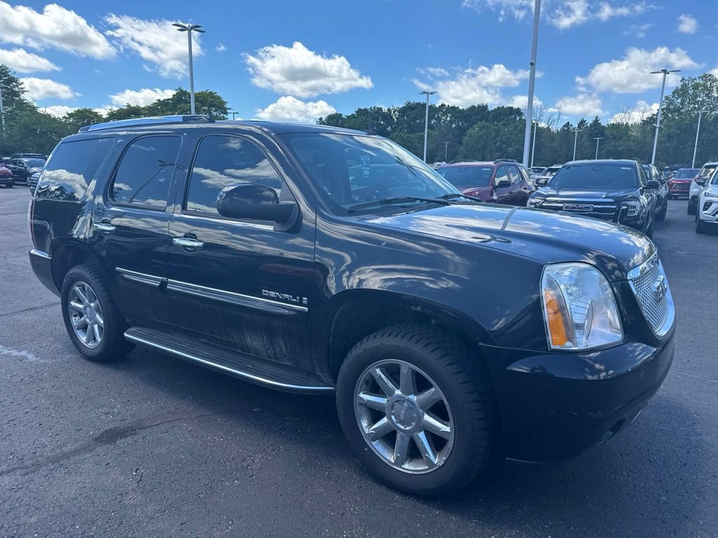 Used 2007 GMC Yukon Denali AWD/4WD image 6