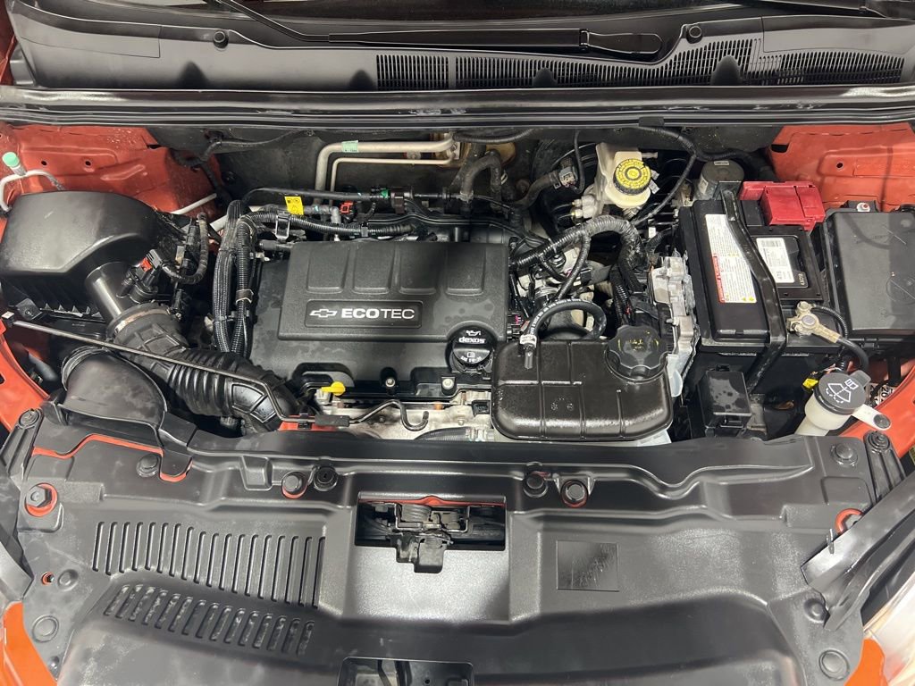 Used 2016 Chevrolet Trax LT w/ LT Sun and Sound Package image 27