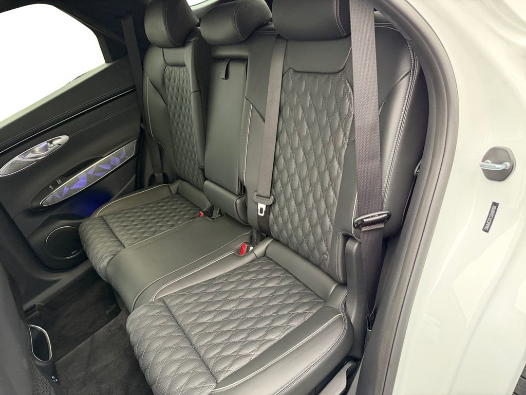 Used 2025 Genesis GV70 3.5T Sport w/ Sport Advanced Package image 13