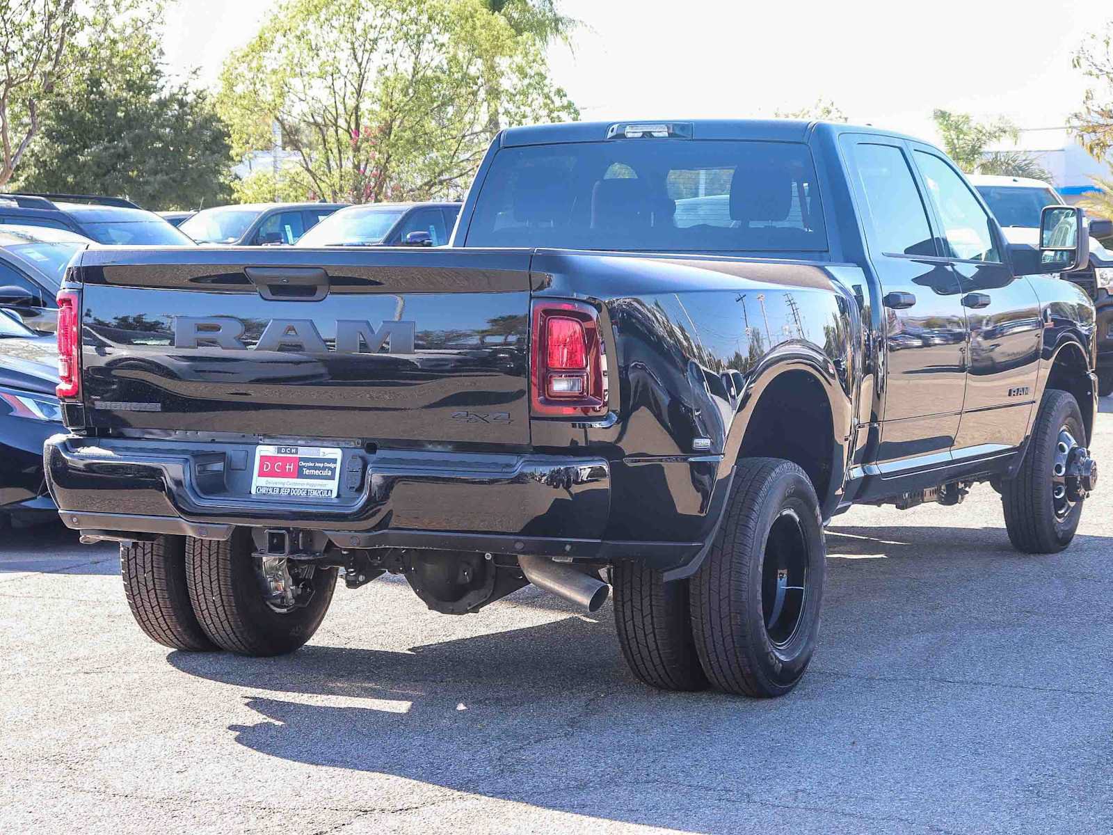 New 2026 RAM 3500 Big Horn AWD/4WD image 4