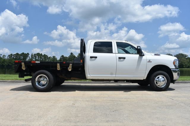 Used 2024 RAM 3500 Tradesman w/ Chrome Appearance Group image 3