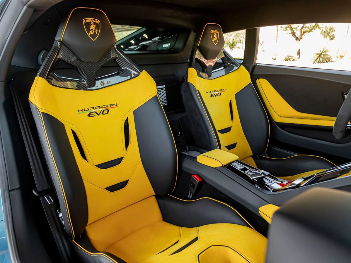 Used 2022 Lamborghini Huracan EVO RWD image 24