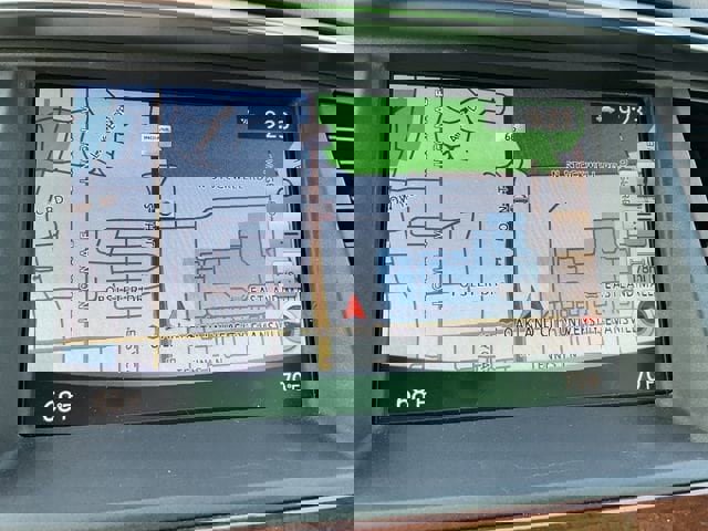 Used 2019 INFINITI QX80 Luxe w/ Proassist Package AWD/4WD image 2