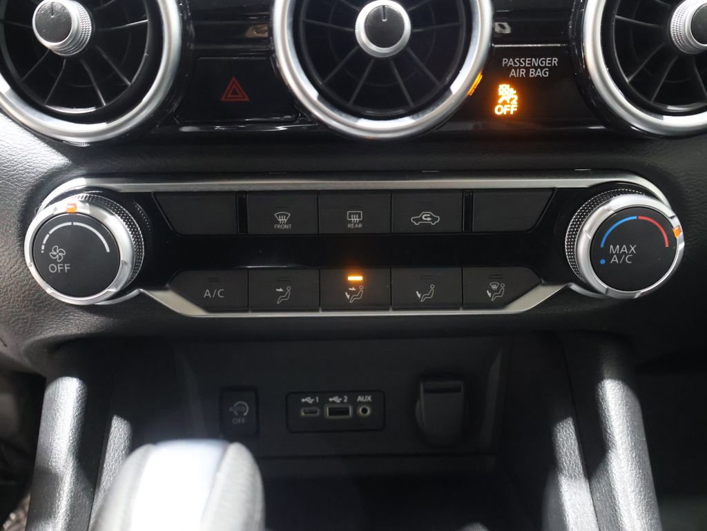 Used 2024 Nissan Sentra SV image 29