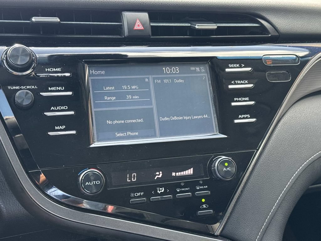 Used 2019 Toyota Camry SE FWD image 26
