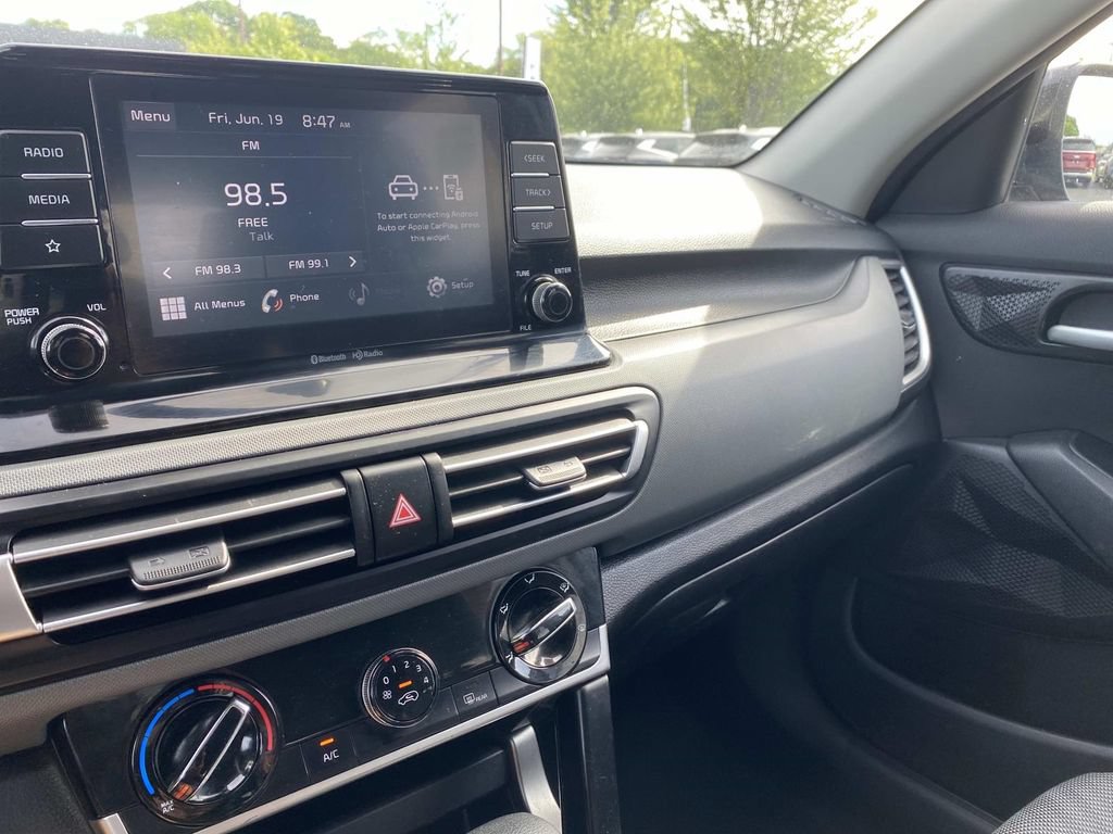 Used 2022 Kia Seltos LX AWD/4WD image 29