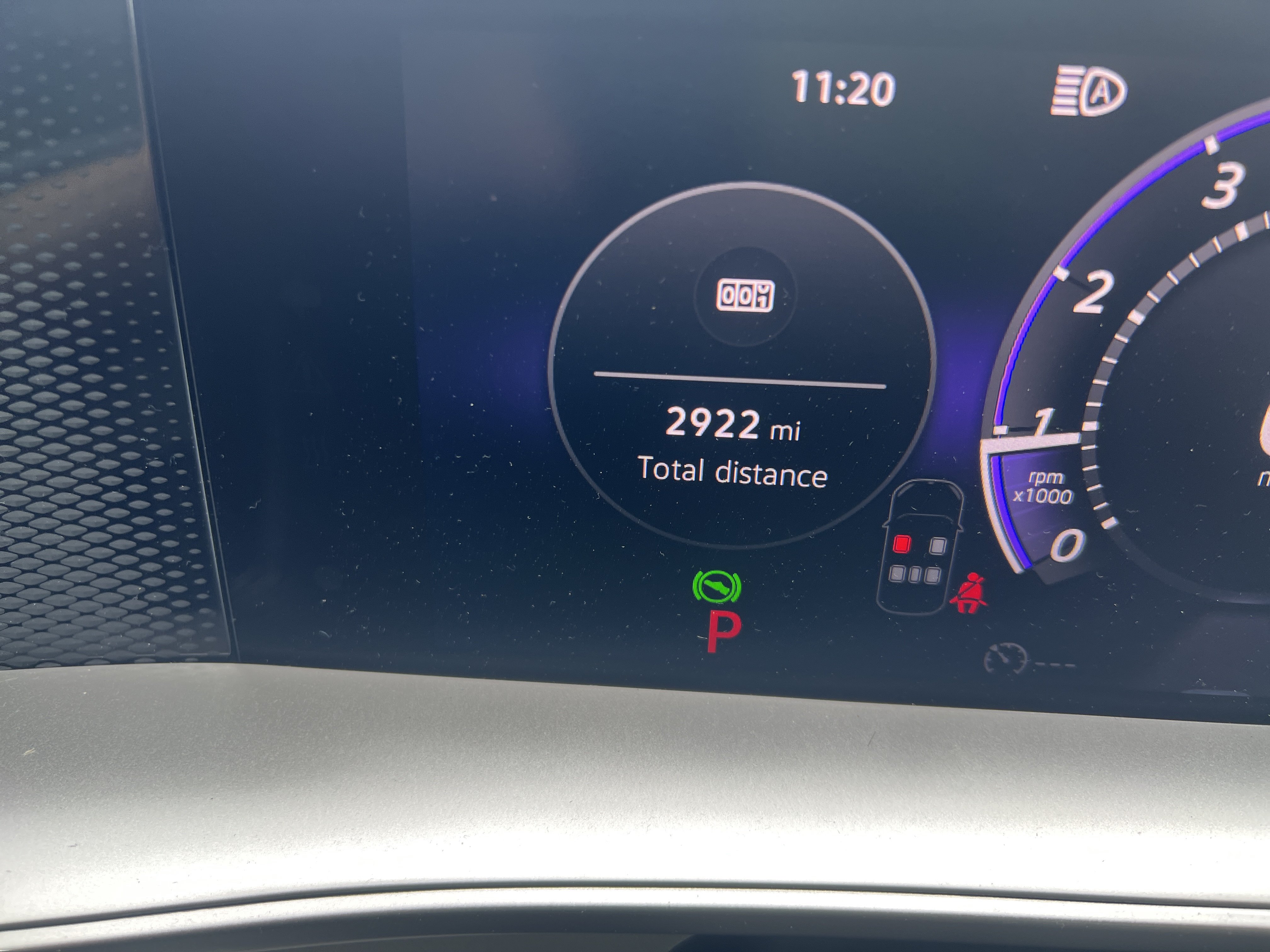 Certified 2026 Volkswagen Tiguan SE R-Line FWD image 18