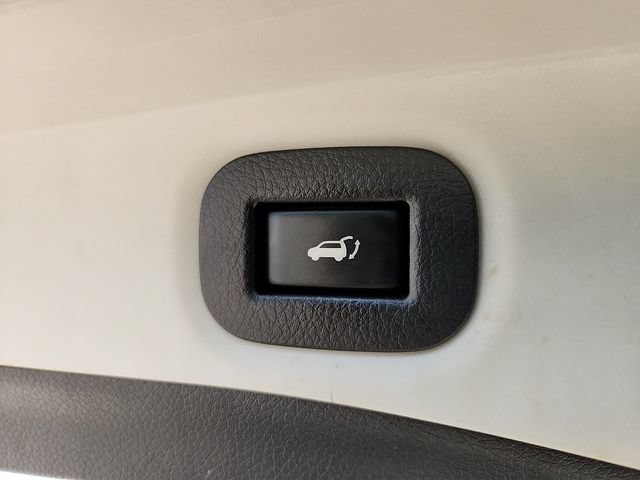 Used 2014 Nissan Rogue SV w/ SV Premium Package AWD/4WD image 27