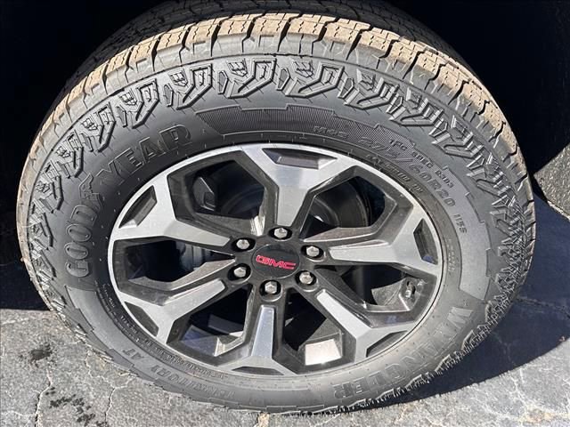 New 2026 GMC Yukon XL AT4 Ultimate image 13