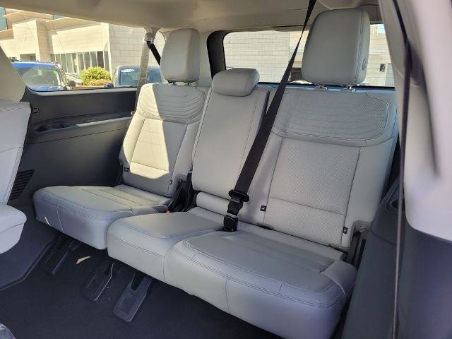 New 2026 Ford Expedition Max Platinum w/ Platinum Ultimate Package image 9