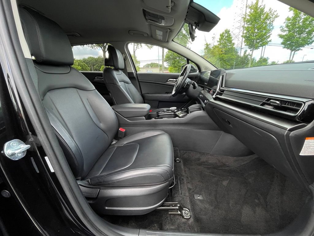 Used 2025 Kia Sportage EX AWD/4WD image 33