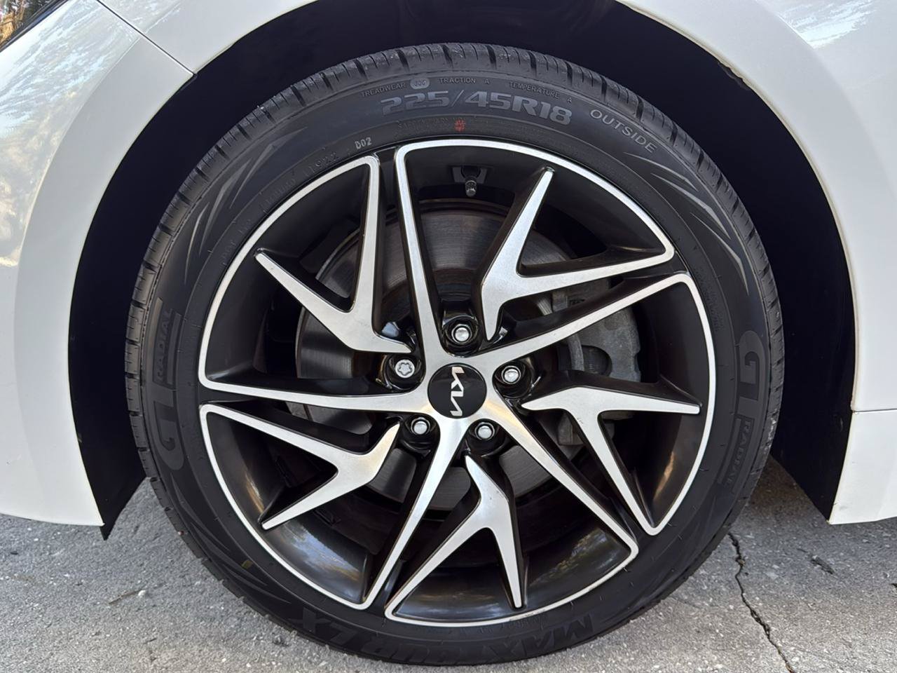 Used 2022 Kia Stinger GT-Line RWD image 56