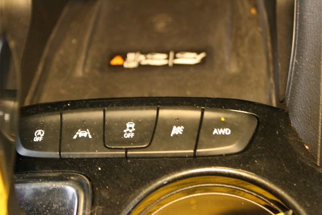 Used 2025 Chevrolet TrailBlazer LT w/ Convenience Package image 28