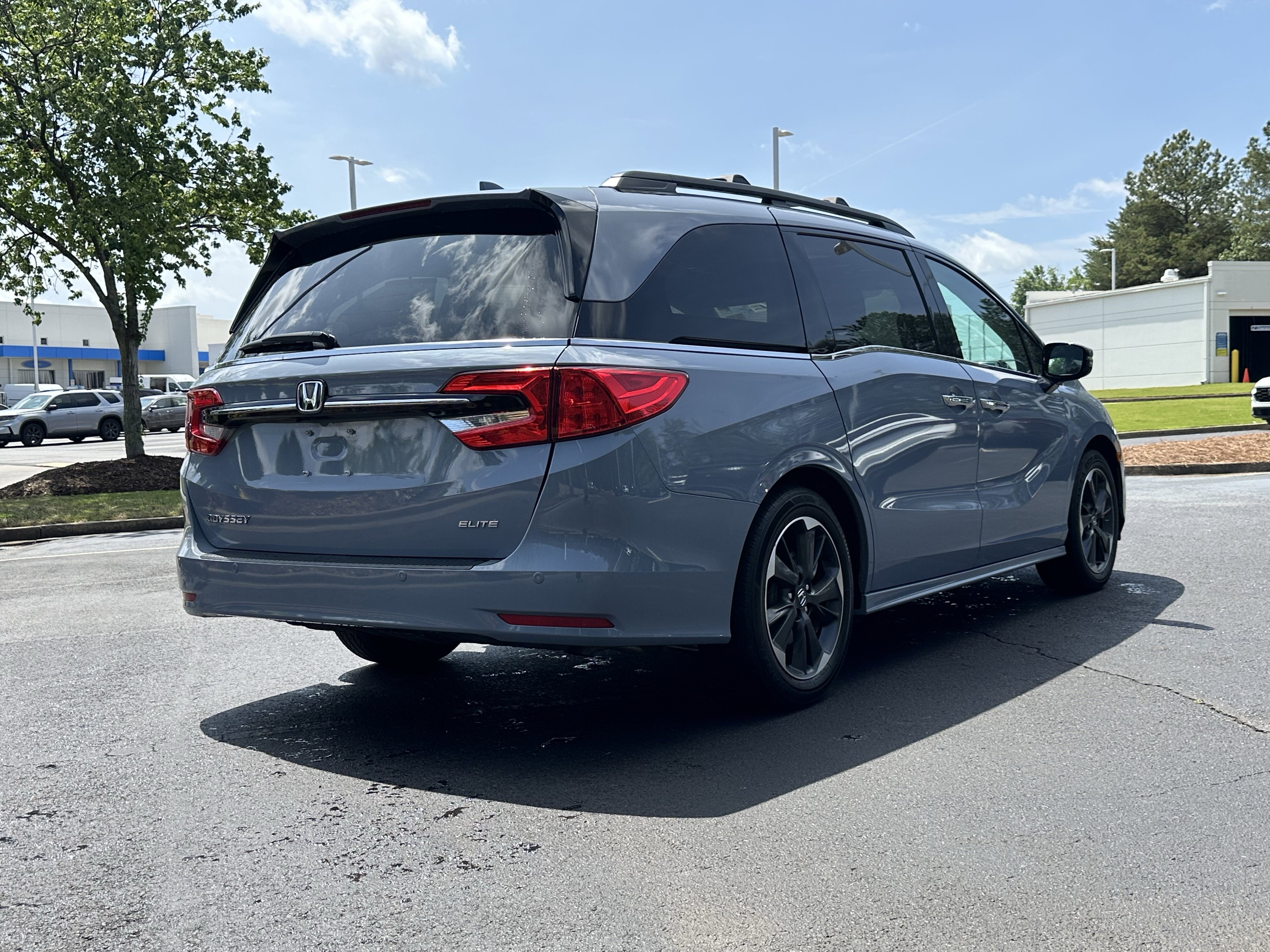 Certified 2024 Honda Odyssey Elite image 12
