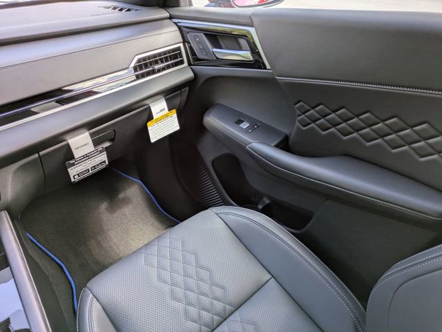 New 2025 Mitsubishi Outlander SEL Black Edition image 16