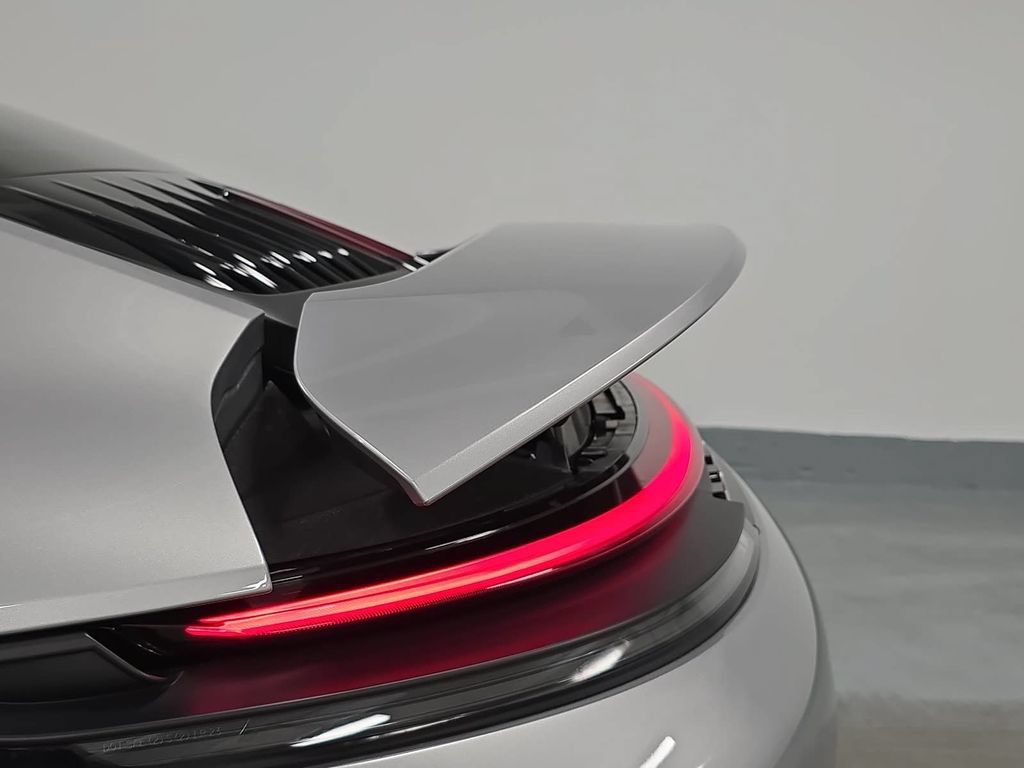 Certified 2025 Porsche 911 Carrera S RWD image 31