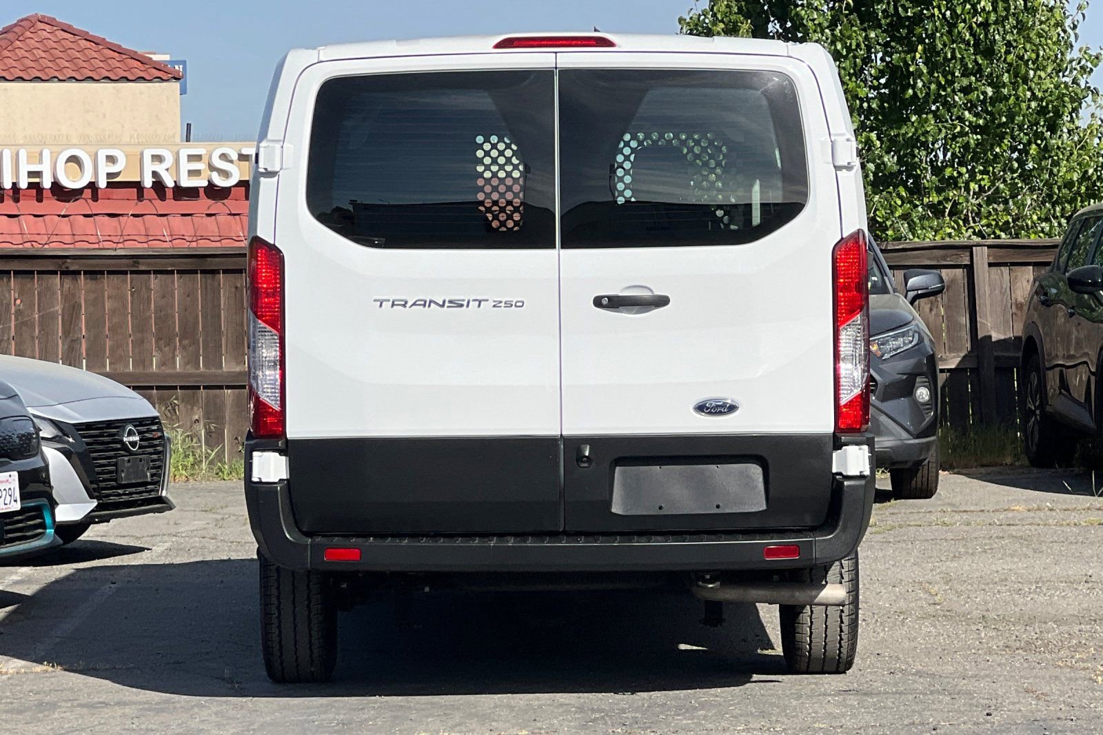 Used 2024 Ford Transit 250 Low Roof w/ Exterior Upgrade Package image 5