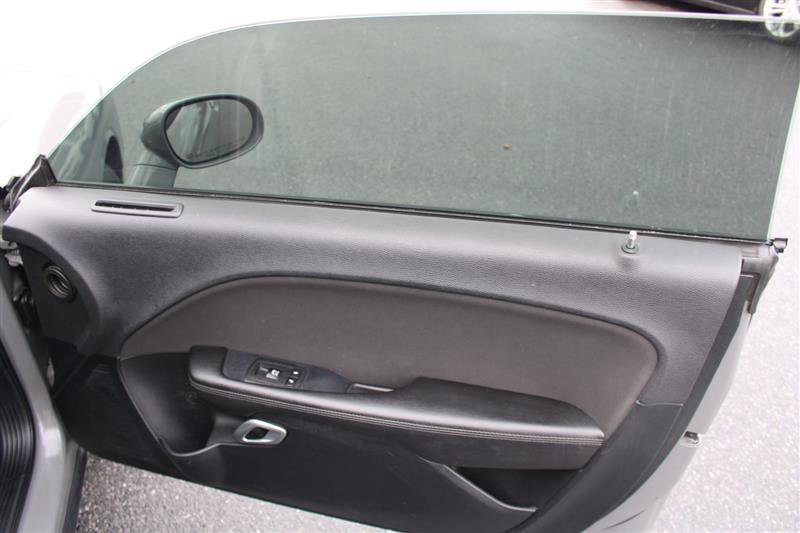 Used 2018 Dodge Challenger SXT image 14