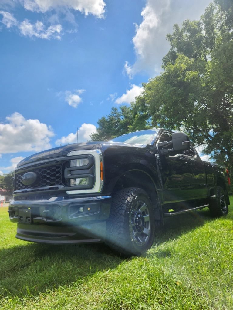 Used 2023 Ford F250 XLT w/ XLT Premium Package AWD/4WD image 8