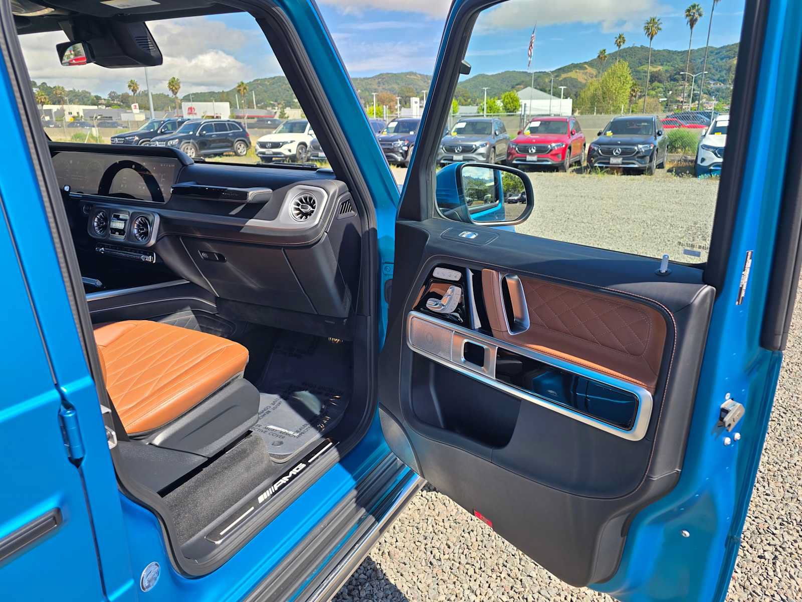 Used 2025 Mercedes-Benz G 63 AMG 4MATIC image 13